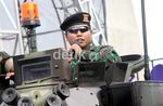 Gading Marten Gagah Pakai Seragam Tentara