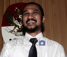 Abraham Samad Jalin Komunikasi dengan Kapolri untuk Bertemu