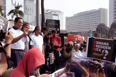 Konser Save KPK di Bundaran HI
