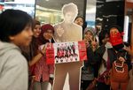 Fans Antusias Menanti Kim Jaejoong Tampil di Jakarta
