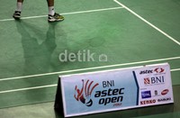 Bayangan Sang Pemenang Prathama H dari klub Chandra Wijaya, usai mengalahkan lawannya.