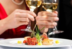 8 Strategi Makan di Restoran Agar Tidak Ngaruh ke Berat Badan