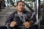 Aksi Rantai Diri Dukung KPK