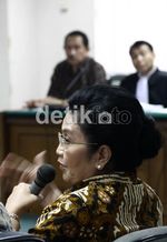 Siti Fadilah Supari Bersaksi untuk Rustam