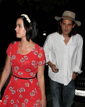 John Mayer Tak Bisa Komitmen, Katy Perry Selalu Beri Kesempatan