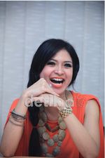 Si Cantik Delia Septianti