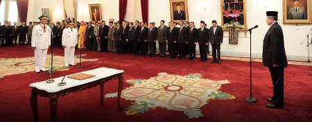 SBY Lantik Sultan HB Jadi Gubernur DIY