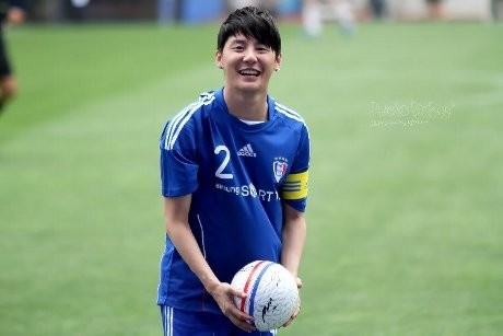 Klub Bola Junsu JYJ Sumbang Rp 86 Juta untuk Orang Tak Mampu