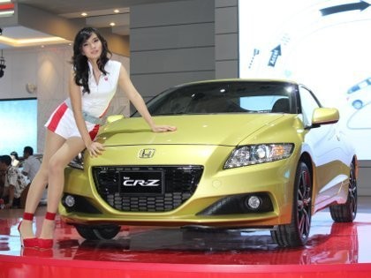 Puluhan Honda CR-Z Jadi Rebutan Warga Jakarta