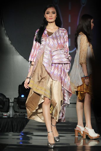 Carmanita IPMI Trend Show 2013 at Energi Building. Kawasan SCBD Sudirman. Jakarta. [Foto: Mohammad Abduh/Wolipop]