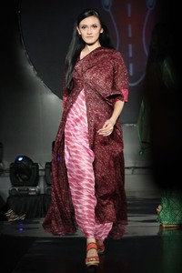 Carmanita IPMI Trend Show 2013 at Energi Building. Kawasan SCBD Sudirman. Jakarta. [Foto: Mohammad Abduh/Wolipop]