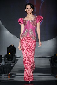 Valentino Napitupulu Adrenaline Flower. IPMI Trend Show 2013 at Energi Building. Kawasan SCBD Sudirman. Jakarta. [Foto: Mohammad Abduh/Wolipop]