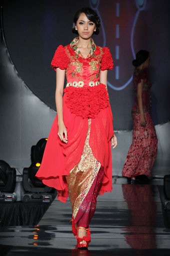 Valentino Napitupulu Adrenaline Flower. IPMI Trend Show 2013 at Energi Building. Kawasan SCBD Sudirman. Jakarta. [Foto: Mohammad Abduh/Wolipop]