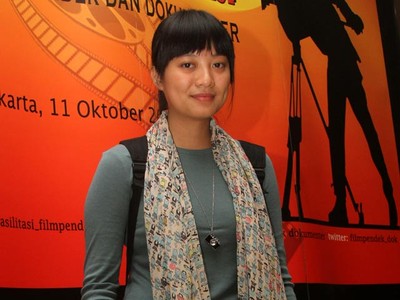 Gaya Casual Leony