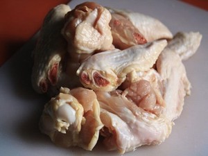 Wah, Ada Hujan Ayam Mentah di Virgina!