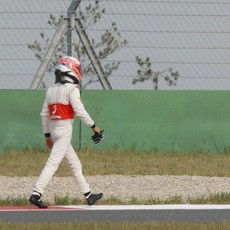 Button Kecam Kobayashi & Perez