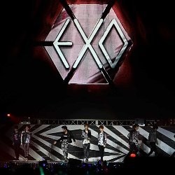 Selalu Didukung Fans, EXO Senang Bisa Tampil di SM Town Jakarta