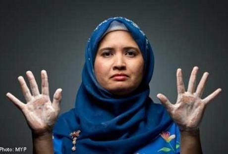 Wanita Ini Cuci Tangan 300 Kali dan Keramas 25 Kali Dalam Sehari