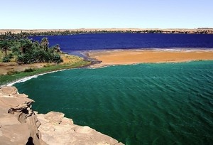 Siapa Sangka, Gurun Sahara Punya 18 Danau Cantik