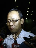 Tersangka Kasus Hambalang Diperiksa KPK