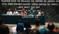 Jokowi juga menghadiri pelantikan Ketua PKK DKI Jakarta.