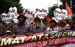 Ribuan Warga Saksikan Pelantikan Jokowi-Ahok