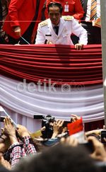 Usai Dilantik, Jokowi-Ahok Temui Warga Jakarta