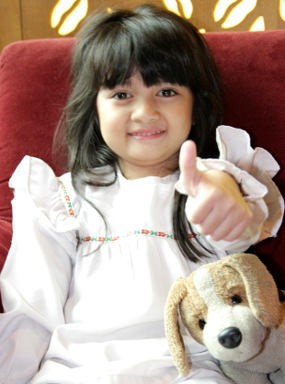 Afiqah Ompong Gara-gara Suka Makan Cokelat