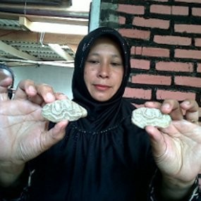Daging Lafadz Allah Jadi Bahan Ajar Mardiah Pada Anak Didiknya