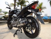 Motor 250 cc ini bertransmisi 6 percepatan.