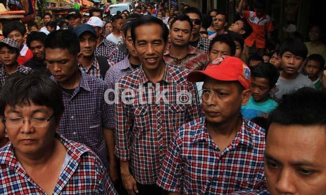 Agenda Hari Pertama, Jokowi Blusukan ke Perkampungan di Jakarta