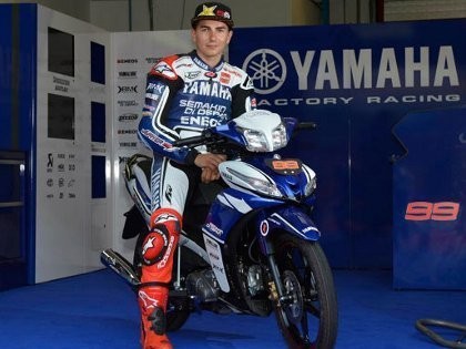 Jorge Lorenzo Ramaikan Pameran Motor di Akhir Bulan