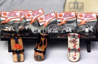 Fingerboard merupakan permainan skateboard yang menggunakan jari tangan sebagai pengganti kaki.