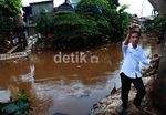 Jokowi Tinjau Kali Ciliwung