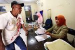 Warga Palmerah Terima e-KTP