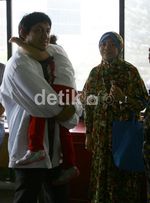 Sidang Vonis Wa Ode Ditunda