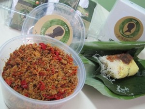 Ayo, Makang Siang Dengan Mama Thia Pe Nasi Kepel!