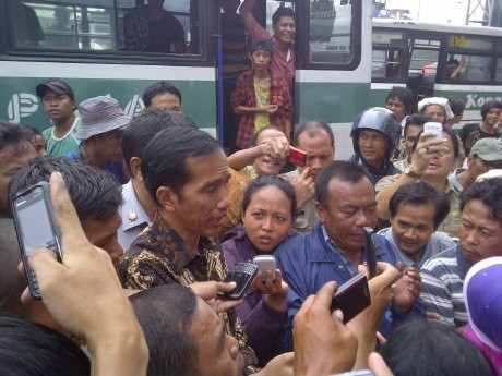Jokowi dari Angkat Gong SBY Hingga Sorak Sorai di Kampung Melayu