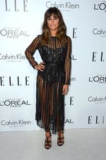 Gaun Menerawang Lea Michelle