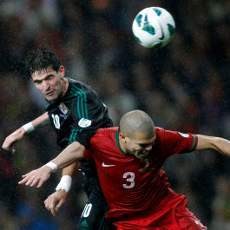 Portugal Diimbangi Irlandia Utara