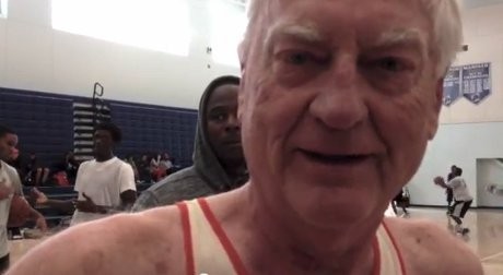 Profesor Berusia 76 Tahun Jajal Tryout NBA