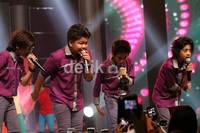 Coboy Junior saat beraksi di atas panggung di Studio RCTI, Kebon Jeruk, Kamis (18/10/2012). (Gusmun/detikHot).