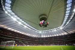 Pertandingan Polandia versus Inggris dihelat di Stadion Narodowy, Rabu (17/10/2012) malam WIB. Reuters/Darren Staples.