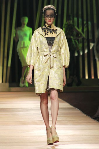 Sebastian Gunawan Collection 2013 Club Dahlia at Grand Ballroom Hotel Mulia. Senayan. Jakarta. [Foto: Mohammad Abduh/Wolipop]