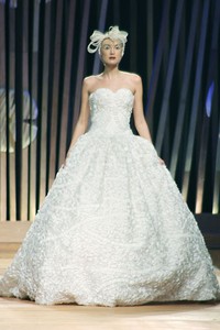 Sebastian Gunawan Collection 2013 Club Dahlia at Grand Ballroom Hotel Mulia. Senayan. Jakarta. [Foto: Mohammad Abduh/Wolipop]