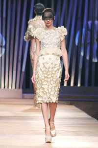 Sebastian Gunawan Collection 2013 Club Dahlia at Grand Ballroom Hotel Mulia. Senayan. Jakarta. [Foto: Mohammad Abduh/Wolipop]