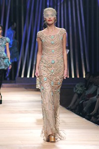 Sebastian Gunawan Collection 2013 Club Dahlia at Grand Ballroom Hotel Mulia. Senayan. Jakarta. [Foto: Mohammad Abduh/Wolipop]