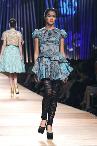 Sebastian Gunawan Collection 2013 Club Dahlia at Grand Ballroom Hotel Mulia. Senayan. Jakarta. [Foto: Mohammad Abduh/Wolipop]