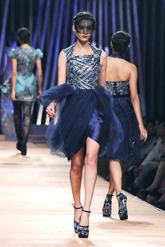 Sebastian Gunawan Collection 2013 Club Dahlia at Grand Ballroom Hotel Mulia. Senayan. Jakarta. [Foto: Mohammad Abduh/Wolipop]