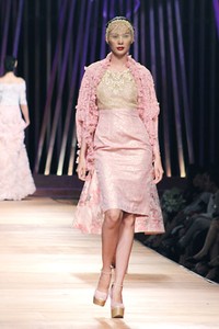 Sebastian Gunawan Collection 2013 Club Dahlia at Grand Ballroom Hotel Mulia. Senayan. Jakarta. [Foto: Mohammad Abduh/Wolipop]